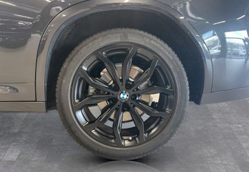 BMW X4 - 11