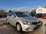 Kia Ceed 1,4 Edition 7 Sport Lenkrad - Kia aus 2012