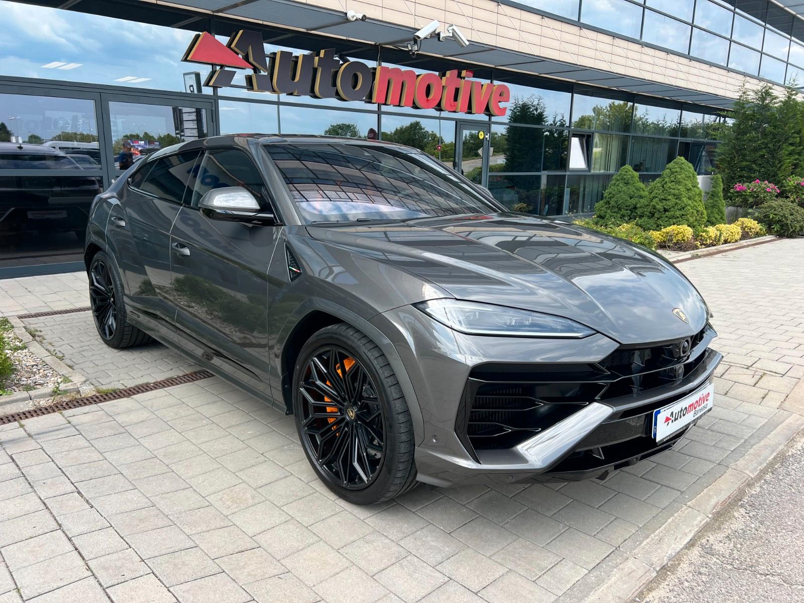 Lamborghini Urus 4.0 V8 SE
