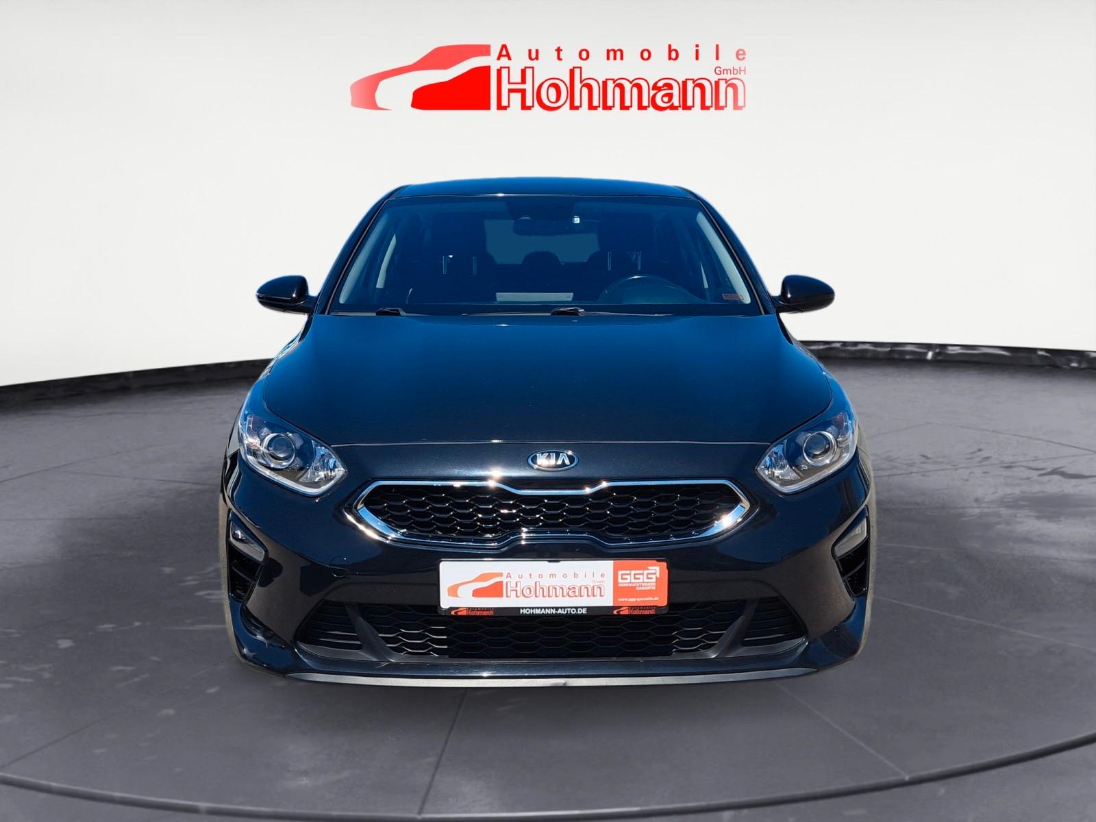 Kia cee'd / Ceed KAMERA+SPUR+CARPLAY+SITZHZ