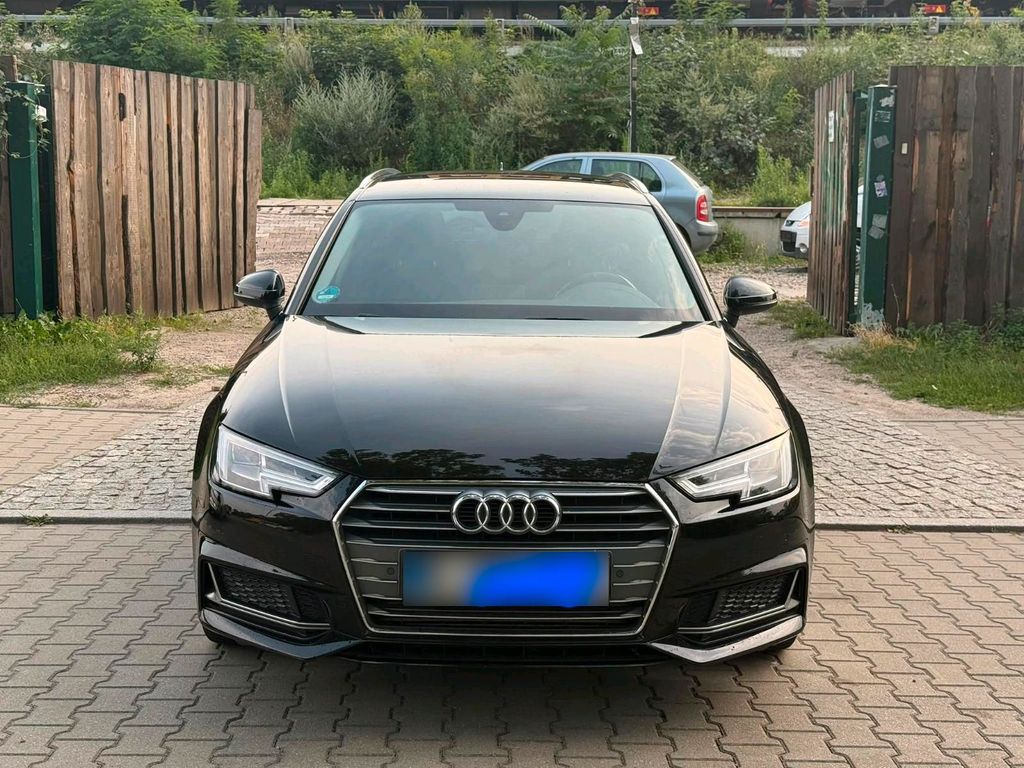 Image of Audi A4