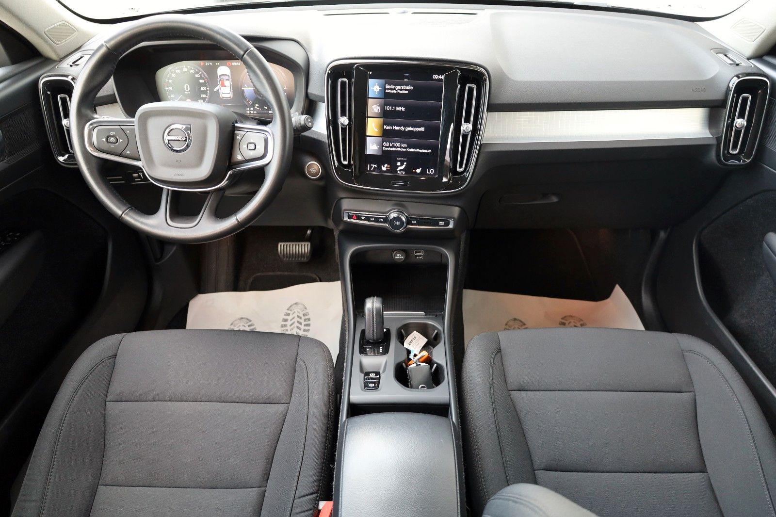 Fahrzeugabbildung Volvo XC40  Inscription T4, Navi,LED,SH,Kamera,Carplay