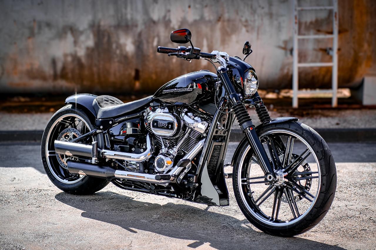 Harley-Davidson FXBRS Breakout 114 - J&H - Heckumbau - Top!