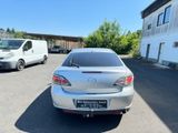 Mazda 6 Lim. 1.8 Comfort Sport - Mazda 6 mit Benzin-Antrieb: Limousine