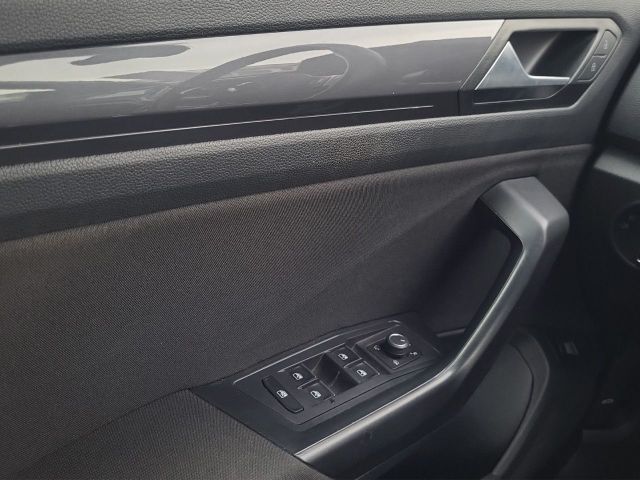 T-Roc 2.0 TSI Sport 4Motion R-Line el. Heck