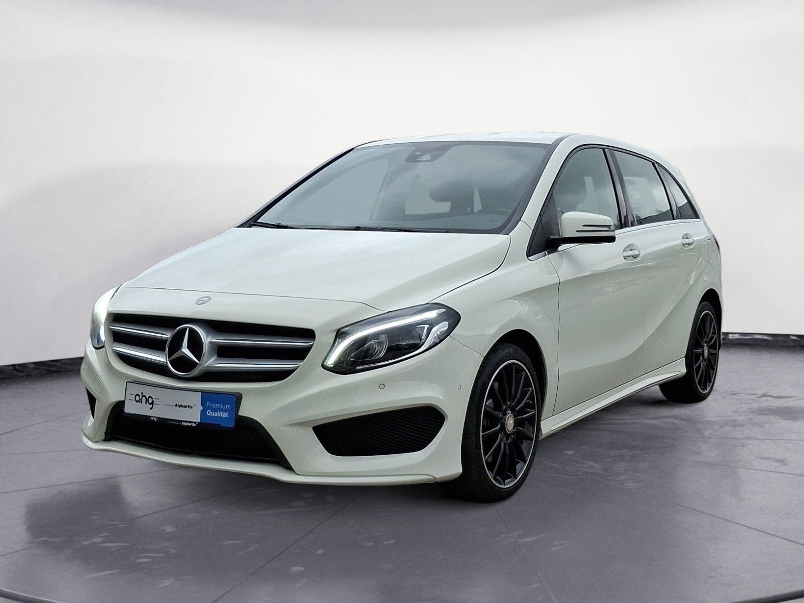 MERCEDES-BENZ B 220 4MATIC DCT AMG Line Xenon Bluetooth PDC MP