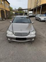 Mercedes-Benz 200//Tempomat//Sitzheizung//ELK.Sitze - Mercedes-Benz 200 aus 2005