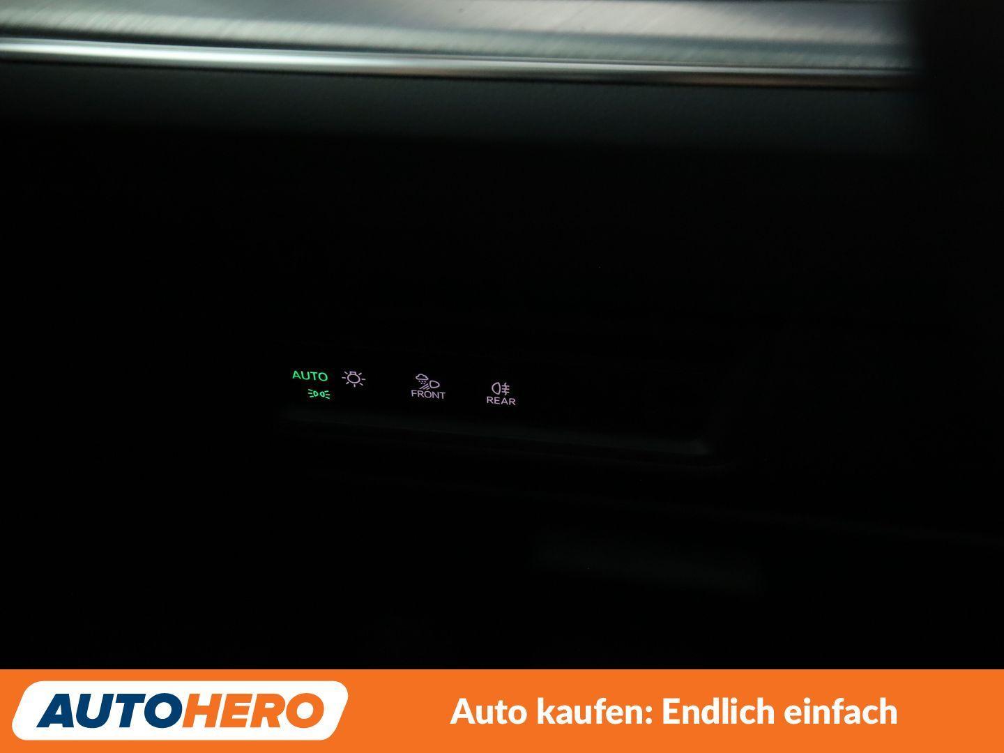Volkswagen Touareg 3.0 V6 TDI Elegance 4Motion Aut.*NAVI*