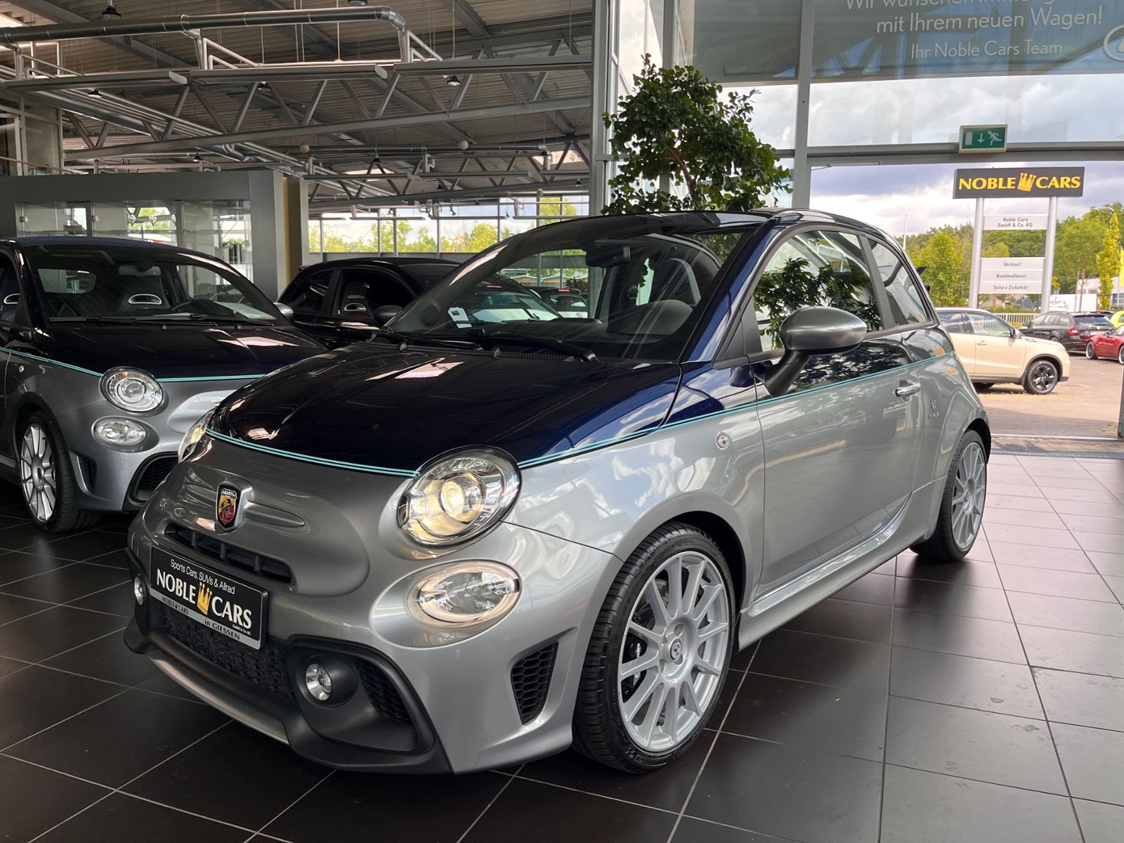 Fahrzeugabbildung Abarth 695C Rivale  Automatik XENON LEDER ALU