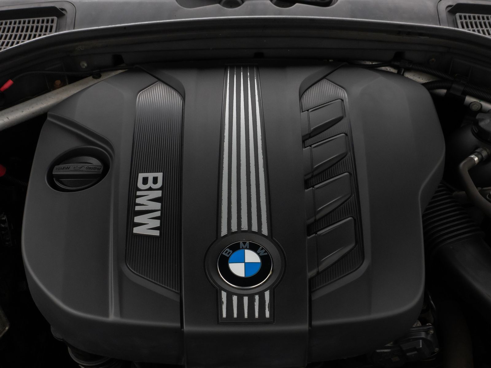 Fahrzeugabbildung BMW X3 xD20d Navi Sitzhzg PDC Tempomat 8Fach