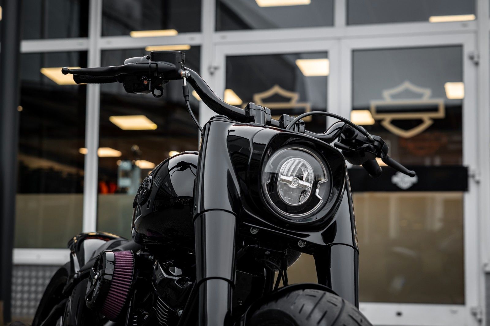 Fahrzeugabbildung Harley-Davidson DARK BOY FLFBS BLACK 117 MY25-H-D Kiel Custom