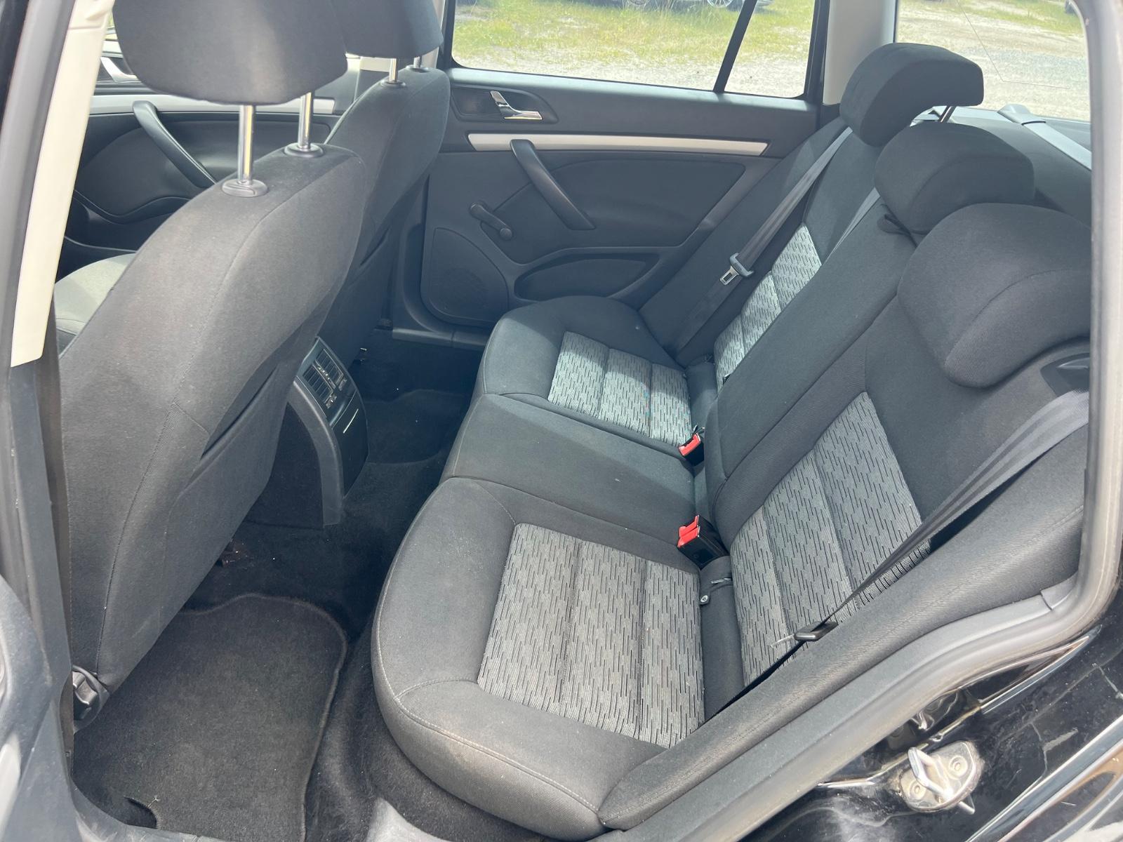 Skoda Octavia 2012 — photo 20