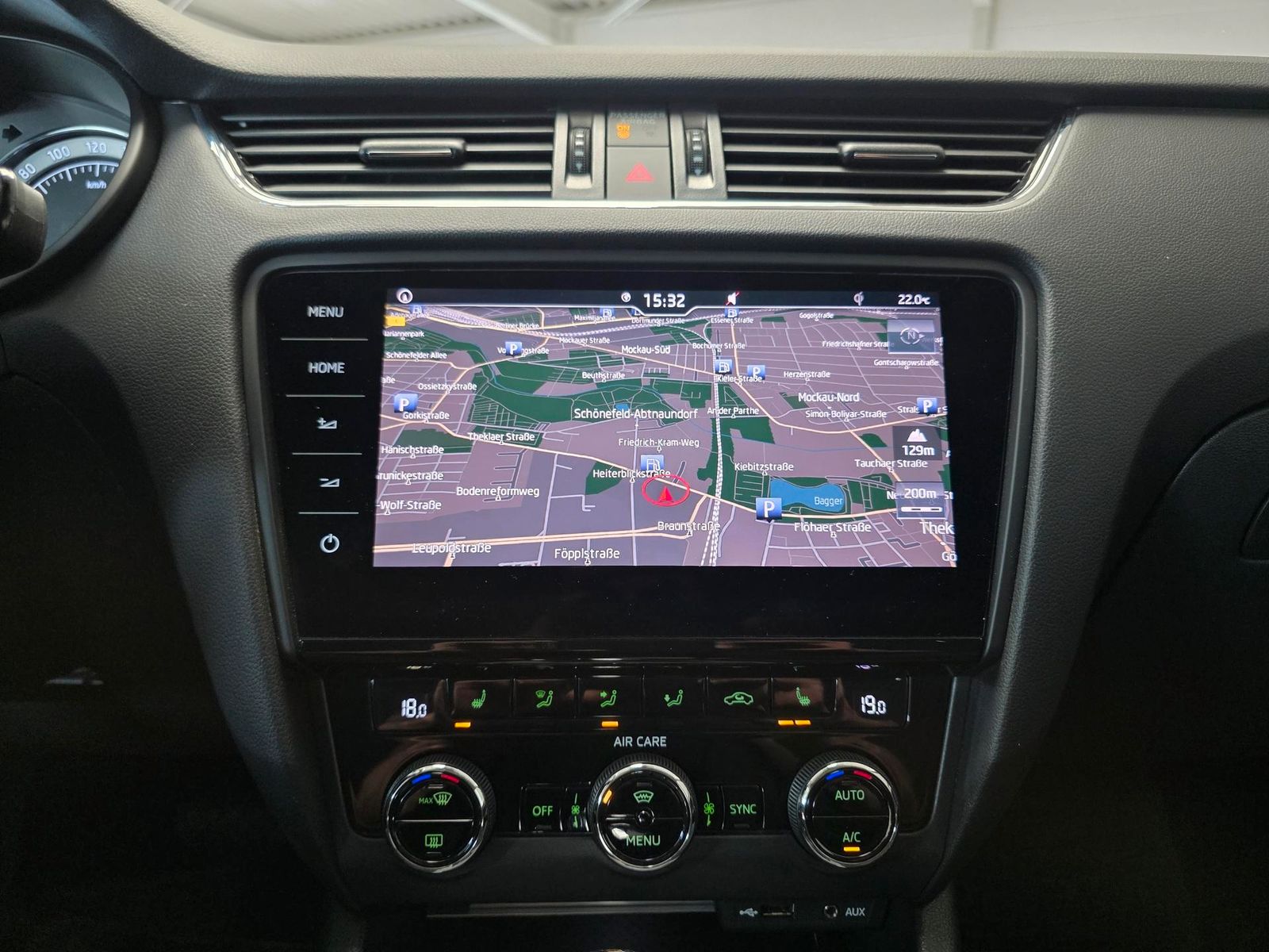 Fahrzeugabbildung SKODA Octavia Lim. DSG Drive 150/LED/Navi/DAB/Cam/Ahk