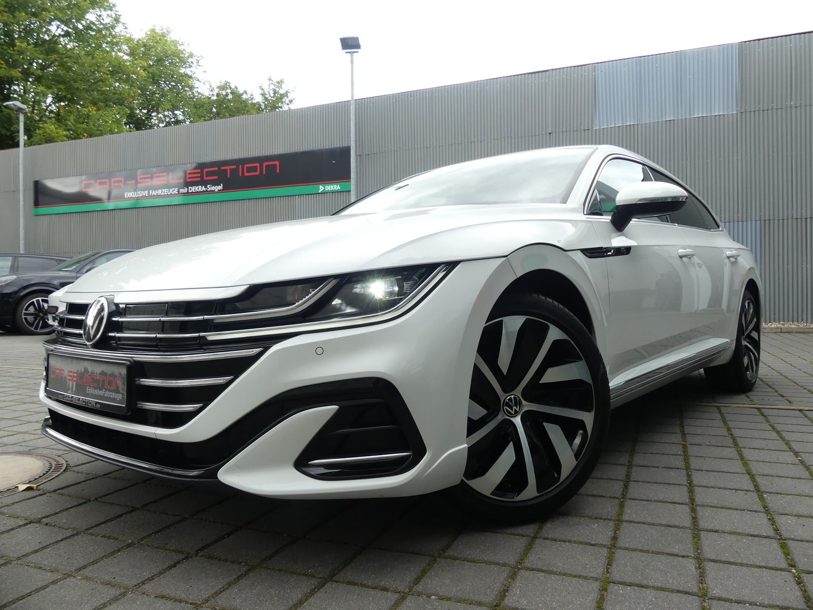 Volkswagen Arteon Shooting Brake 1.4 TSI eHybrid R Line LED imagem 2