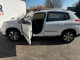 Peugeot 2008 Allure BlueHDi 120 STOP & START Allure - Peugeot 2008 mit Diesel-Antrieb: Limousine