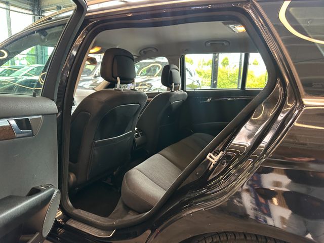 Mercedes-Benz C 200 *Tempo*Navi*Szhz*Pdc*