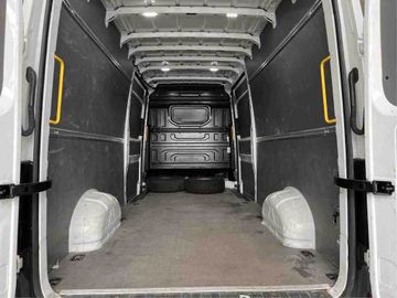 Volkswagen Crafter - 10