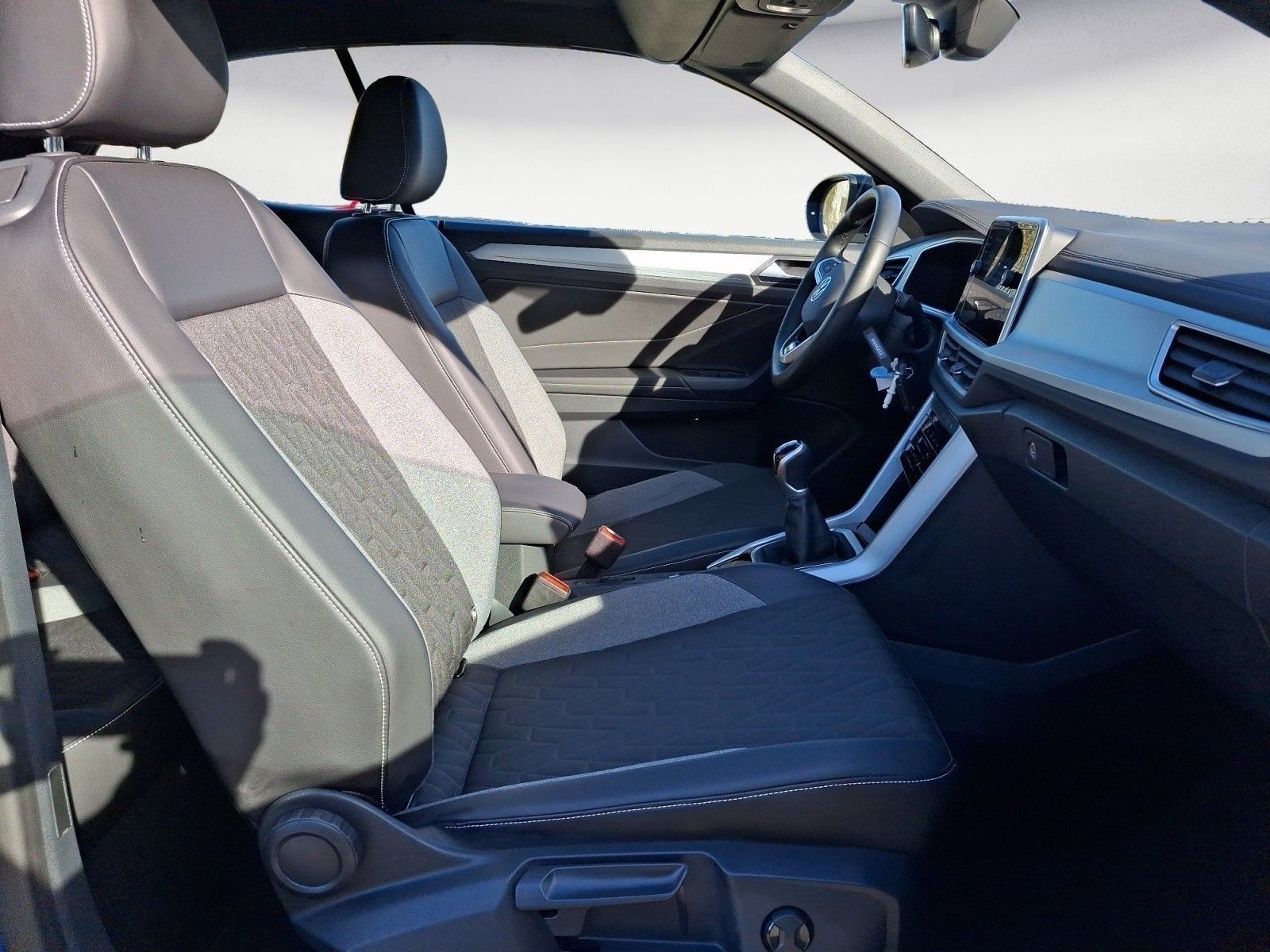 Volkswagen T-Roc - Bild 9
