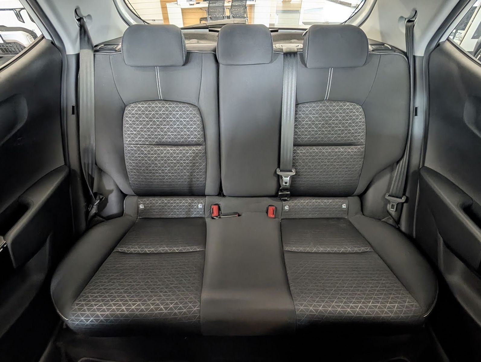 KIA Picanto 1.2 Vision Navi 14-Zoll Sitzheizung – Bild 13