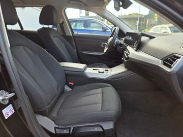 BMW 320 - 7
