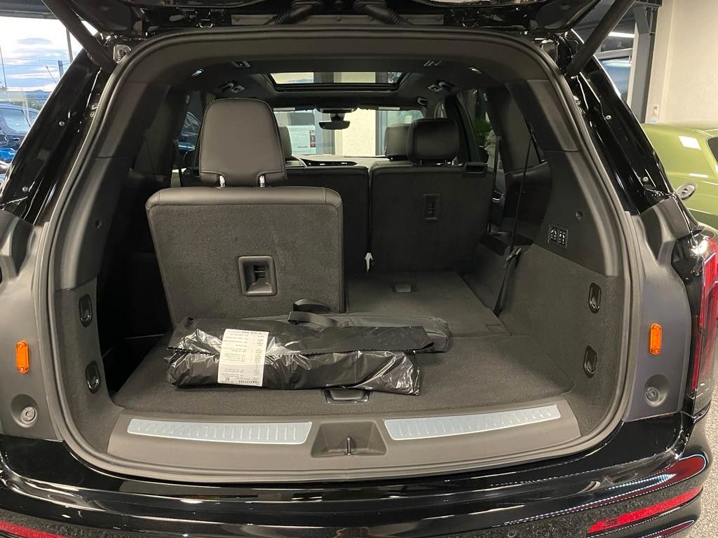 Fahrzeugabbildung Cadillac 2023 XT6 SPORT  3.6-V6 AWD  TECHNOLOGY-PANO-ACC