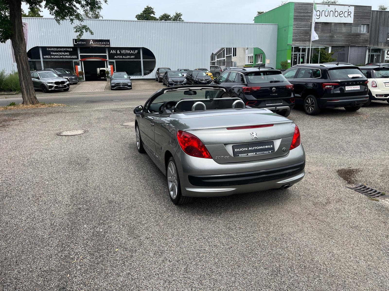 Peugeot 207 CC Cabrio-Coupe Roland Garros