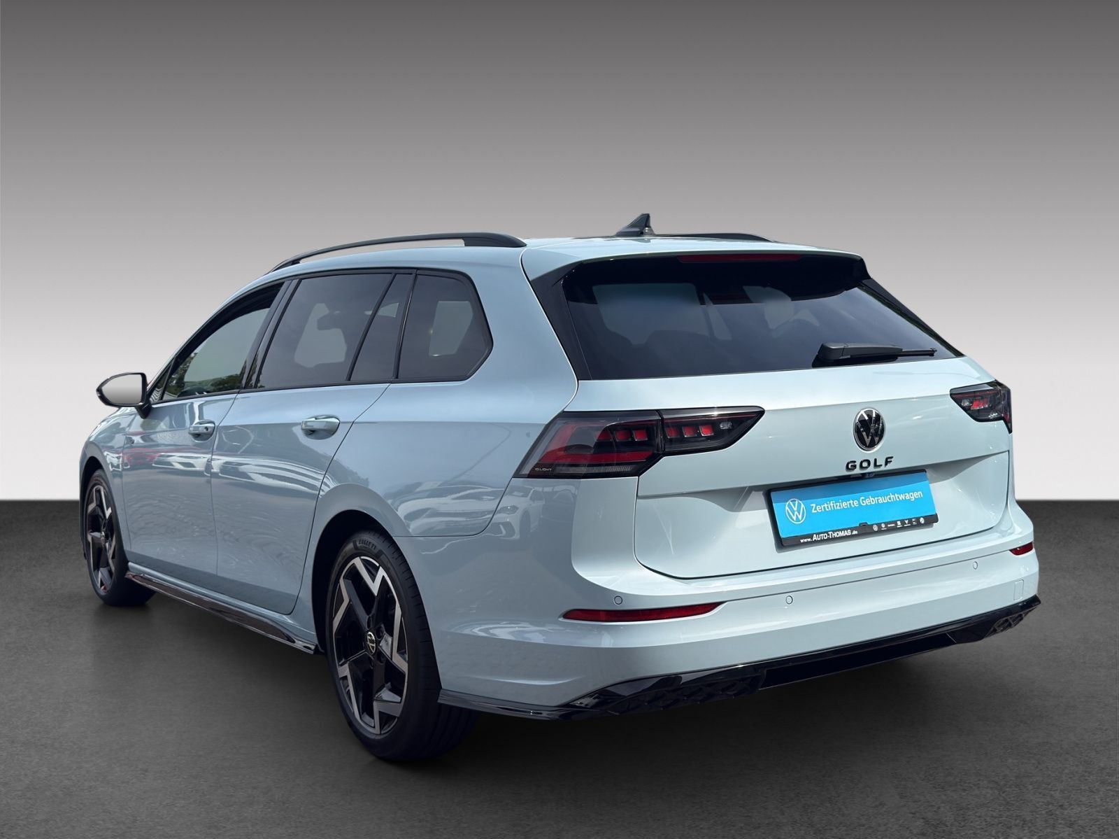 Volkswagen Golf Variant R-Line 1.5 TSI DSG IQ.LIGHT STDHZG foto 4