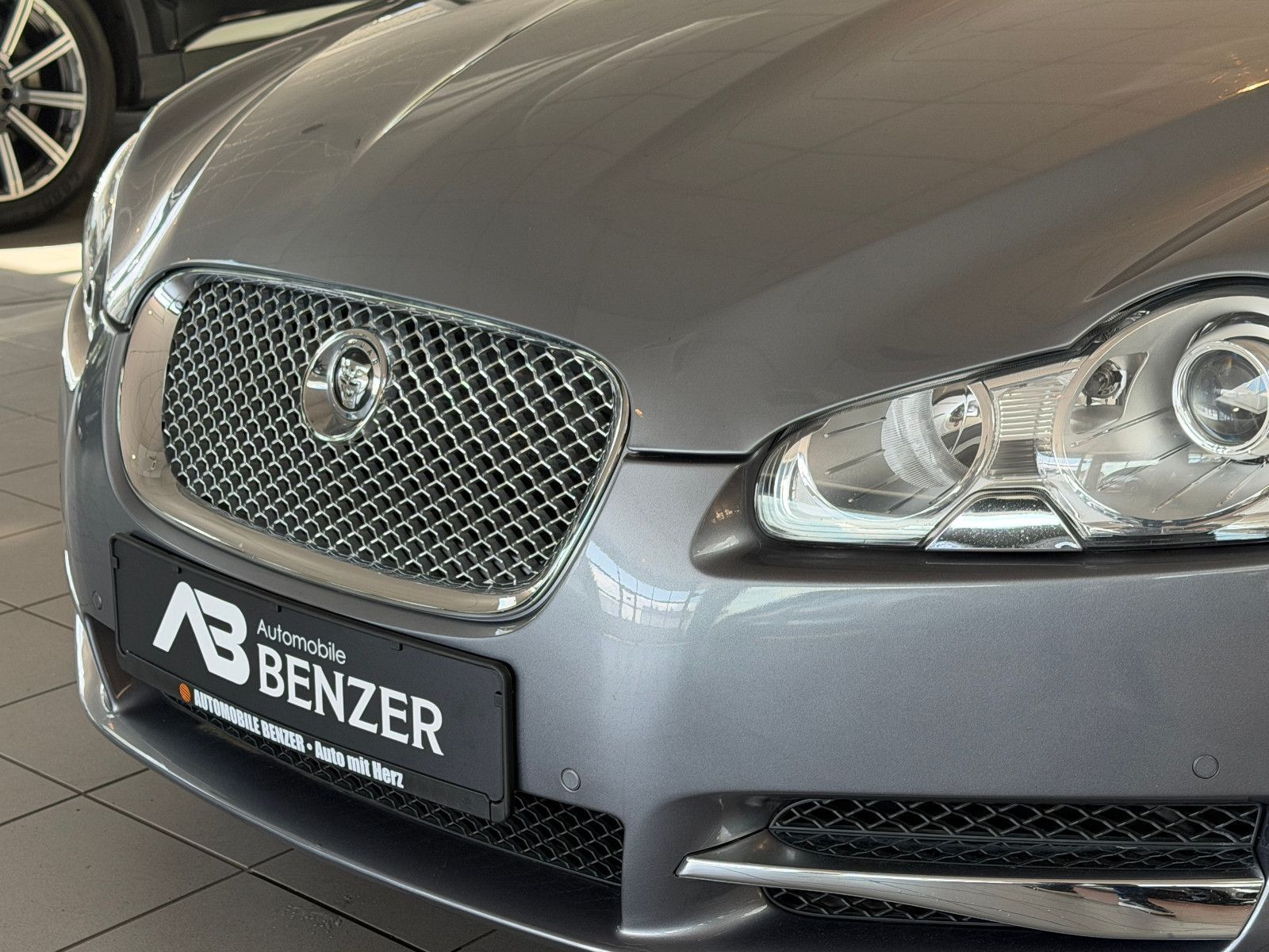 Fahrzeugabbildung Jaguar XF 3.0 V6 Diesel Edition /S-DACH/KAMERA