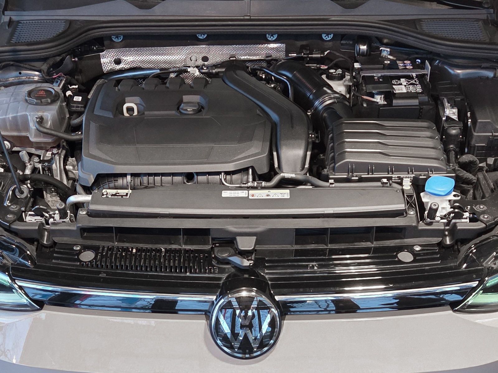 Volkswagen Golf - Bild 17