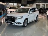 Mitsubishi Outlander 2.4 4WD PlugIn Hybrid Spirit AHK+Rfkam - gebrauchte Mitsubishi Plug-in Hybrid Outlander aus dem Jahr 2021