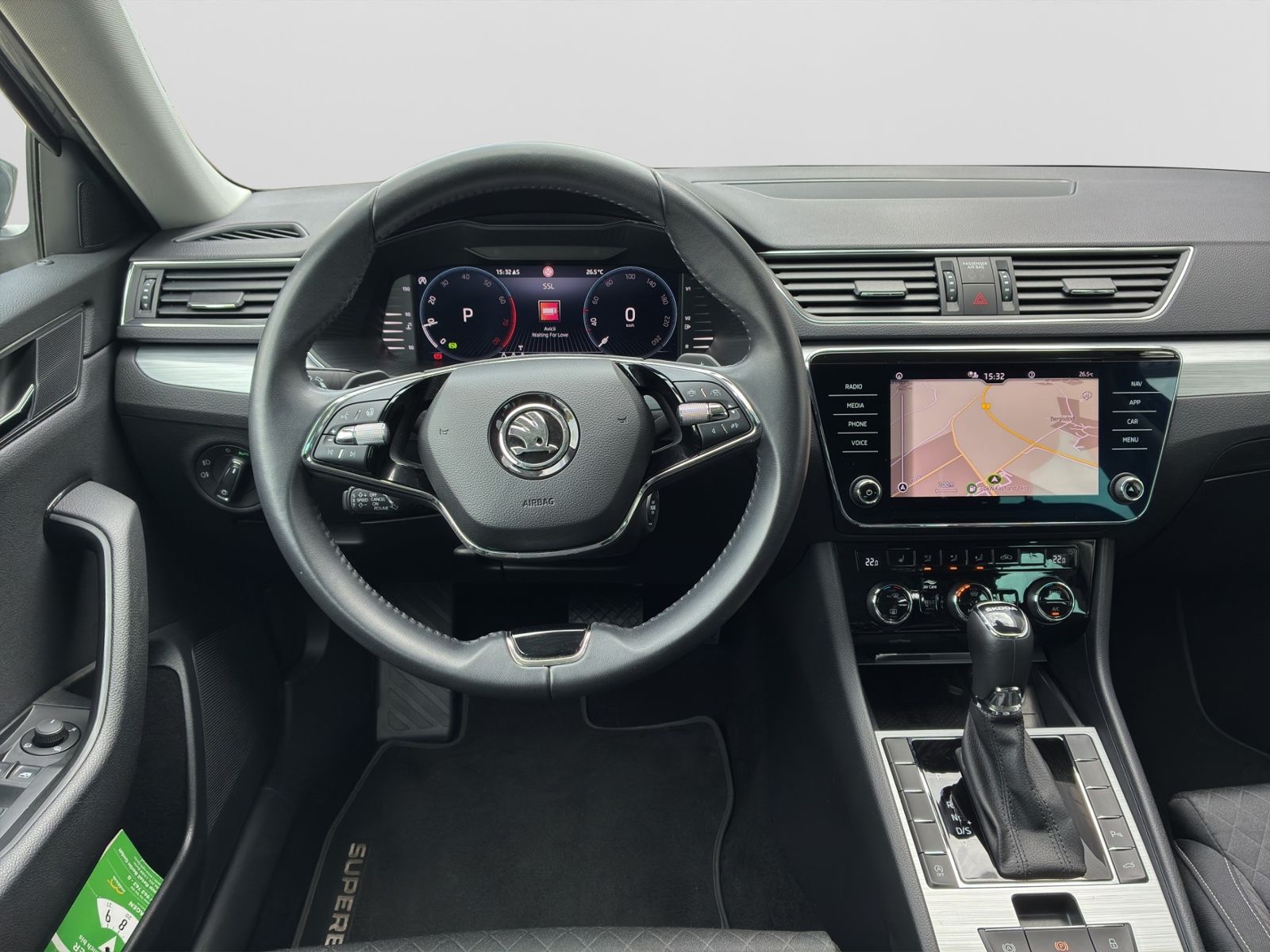Superb Combi 1.5 TSI Ambition *LED*NAVI*KESSY*