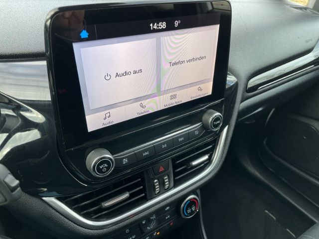 Fahrzeugabbildung Ford Fiesta 1.0 EcoBoost Cool & Connect Sitzheizung,