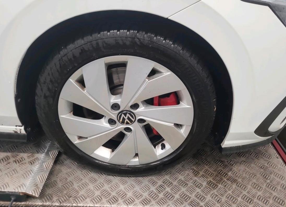 Volkswagen Golf VIII Lim. GTI, миниатюра 4