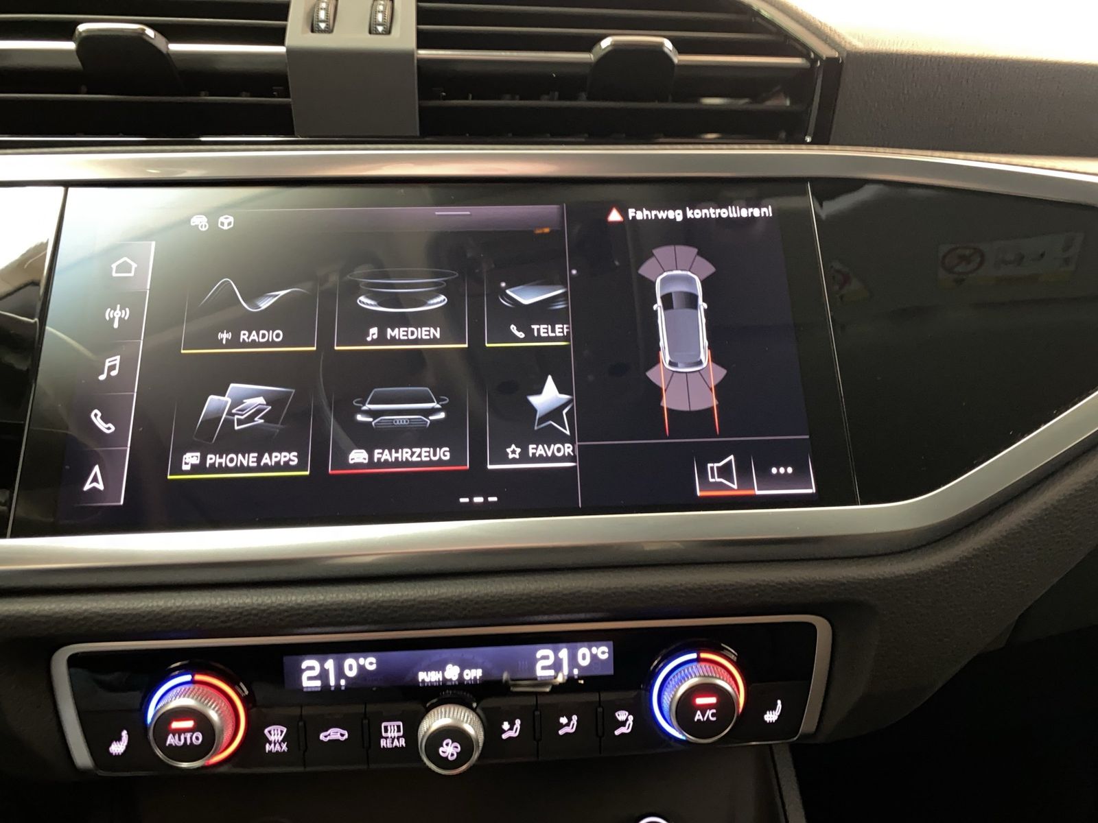 Audi Q3 - Bild 22