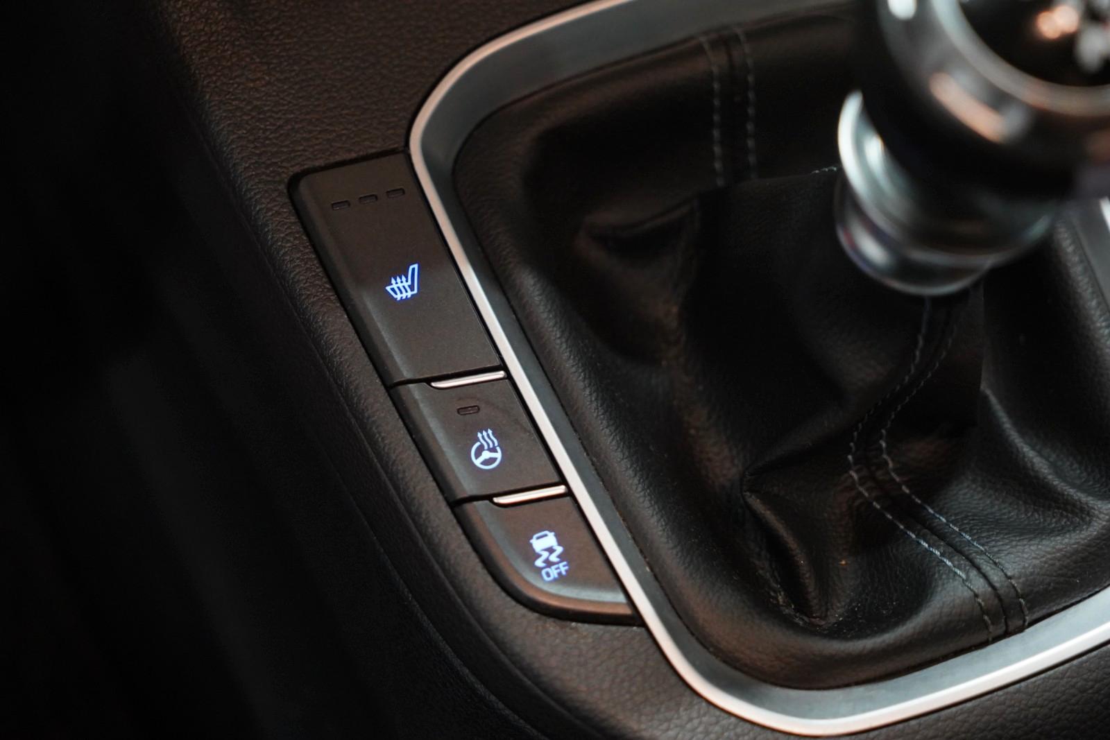 HYUNDAI I30 PERFORMANCE 275 ch BVM - PHARES LED - GPS - RÉGULATEUR DE VITESSE - CAMÉRA DE RECUL