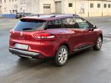 Renault Clio dCi 90 Intens Grandtour Intens VollLED M+S - Renault Clio von privat