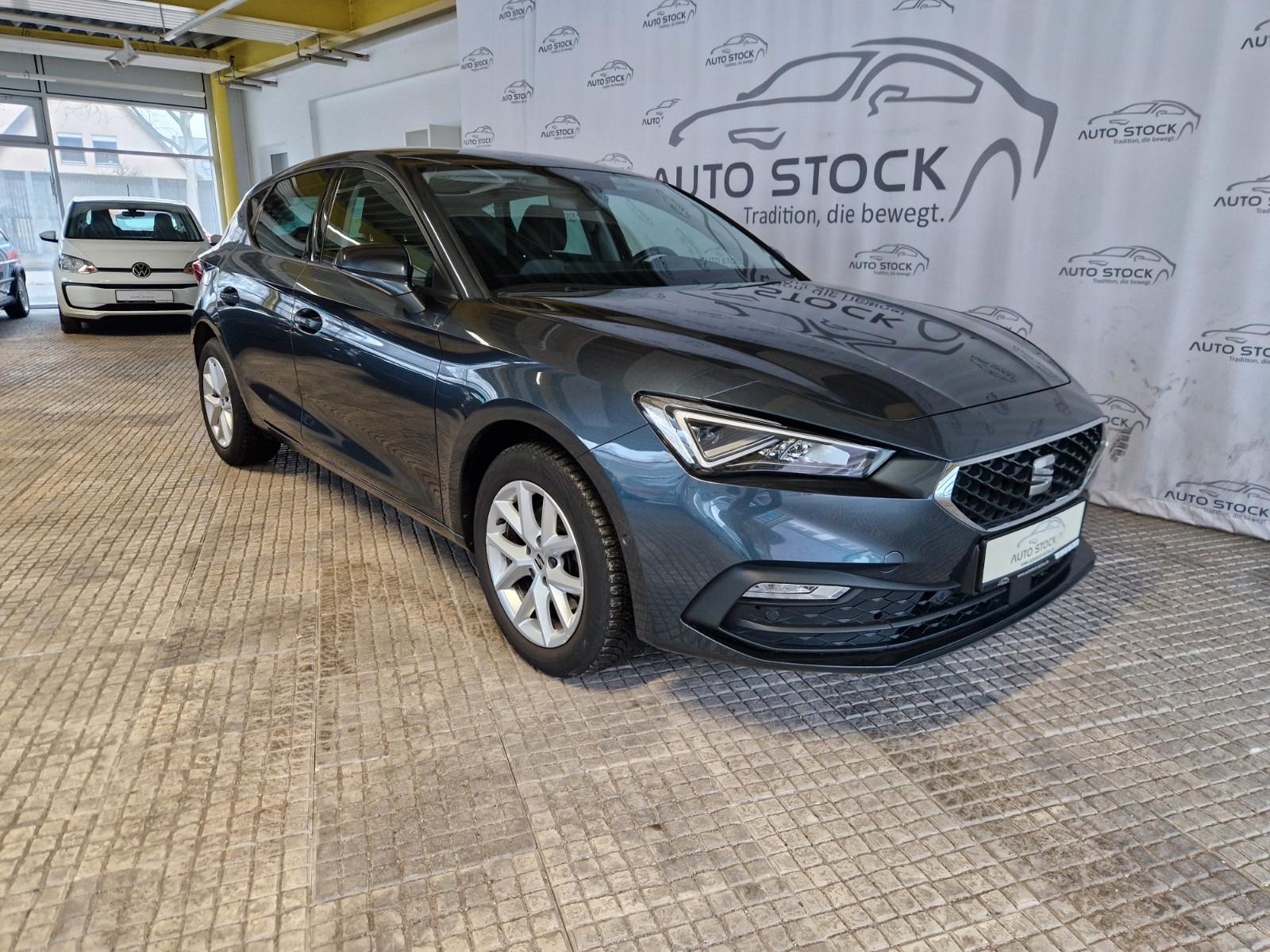 Seat Leon 1.5 TSI Style PDC LED Navi Sitzheizung ACC