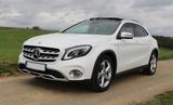 Mercedes-Benz GLA 220 4MATIC, LED, PANO, AHK, SHz - weiße Mercedes-Benz GLA 220