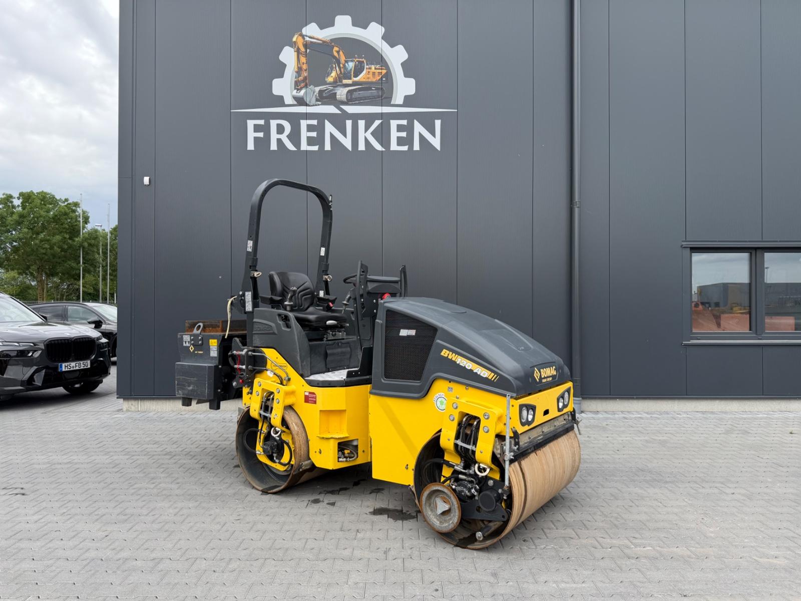 BOMAG BW 120 AD-5 Tandem Walze (no BW100/BW138)