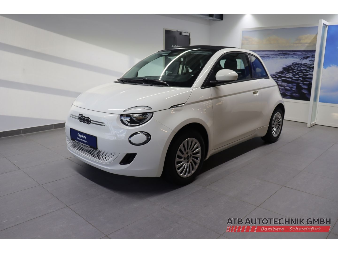 Fahrzeugabbildung Fiat 500e Cabrio 42kWh 95,7% SOH Apple CarPlay Klimaa
