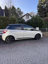 Toyota Yaris 1,5 Hybrid Style Sel., SHZ KLIMA KAMERA - Toyota Yaris Gebrauchtwagen in Hamburg