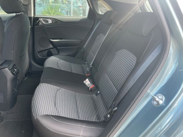 Fahrzeugabbildung Kia Ceed Spirit TotWinkAss P1 Navi Digitales Cockpit