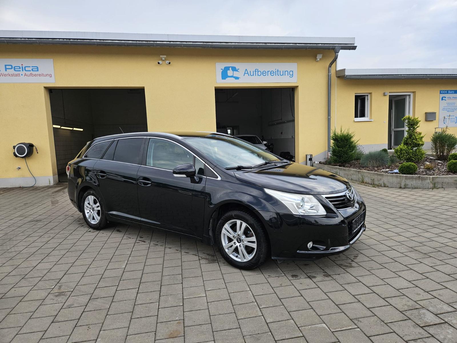 Toyota Avensis Kombi Edition 1,8 Aut.*Navi*Kamera*AHK*