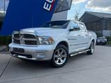 Dodge RAM 5.7 Crew Cab*Laramie*DEUTSCHES AUTO*1-HAND* - Dodge: Auto