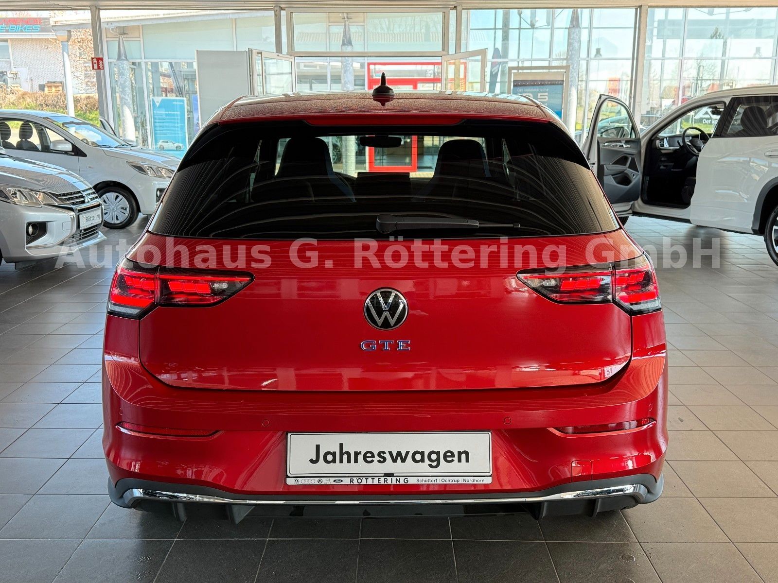 Fahrzeugabbildung Volkswagen Golf 8 GTE PHEV +Matrix +AHK +RFK 131KM Reichw.