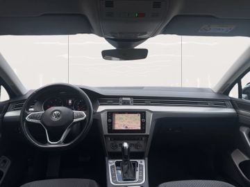 Volkswagen Passat - 9