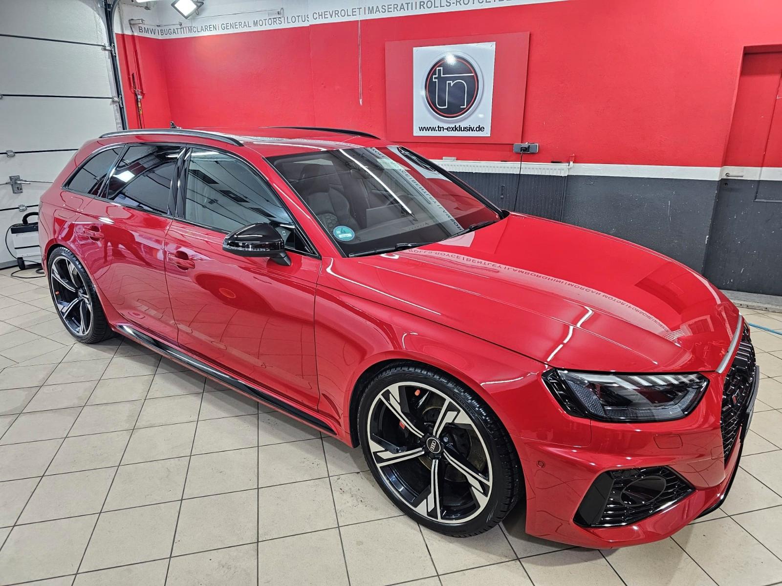 Audi RS4 rep. Reh-Schaden