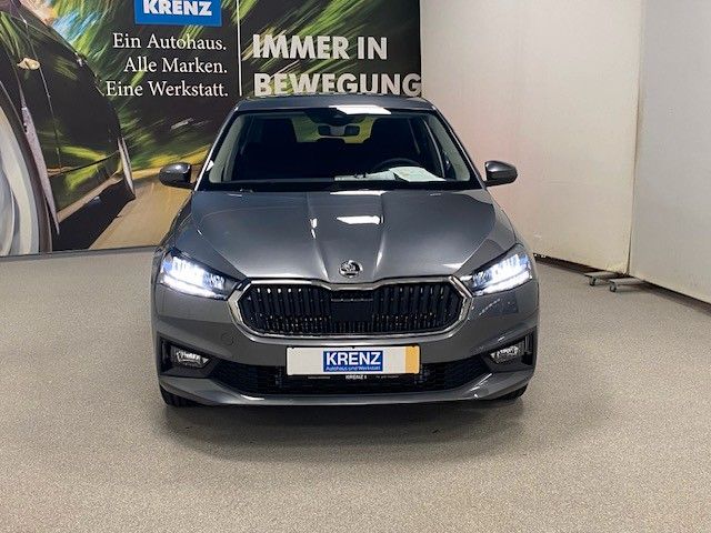 Fahrzeugabbildung SKODA Fabia 1.0 TSI DSG+BEHEIZ. LENKRAD+KAMERA+SMARTLI