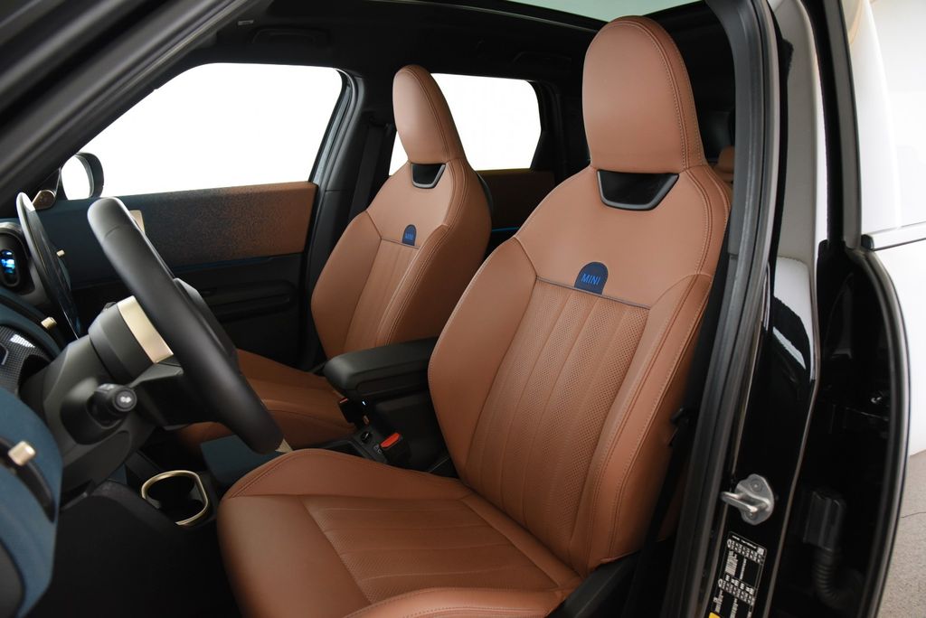 MINI Countryman SE (Cooper)