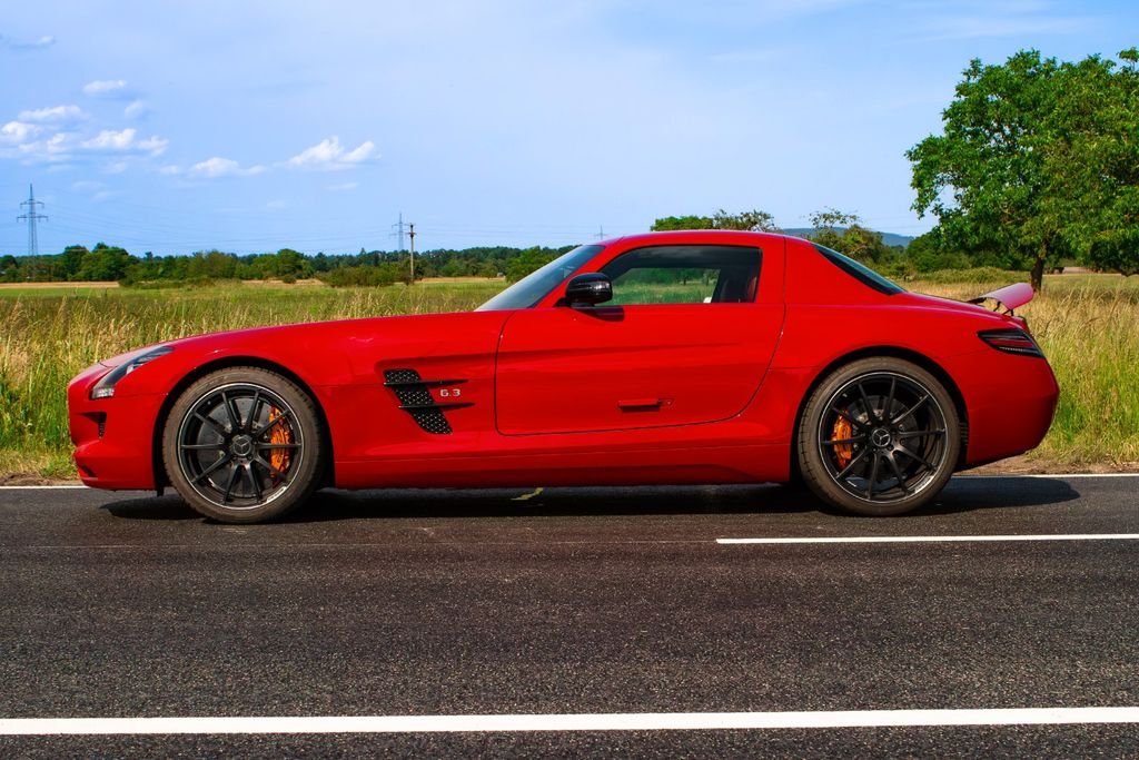 MERCEDES-BENZ SLS 2014